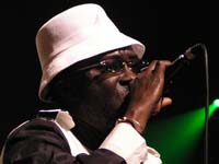 rod taylor - dee-jay en sound system